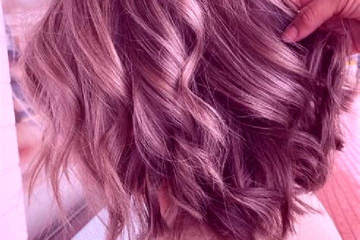 Violet, 26, a dark blonde grey-eyed caucasian companion based in Makron. Offering Domination, 69. Available for incall and outcall, day and evening dates.