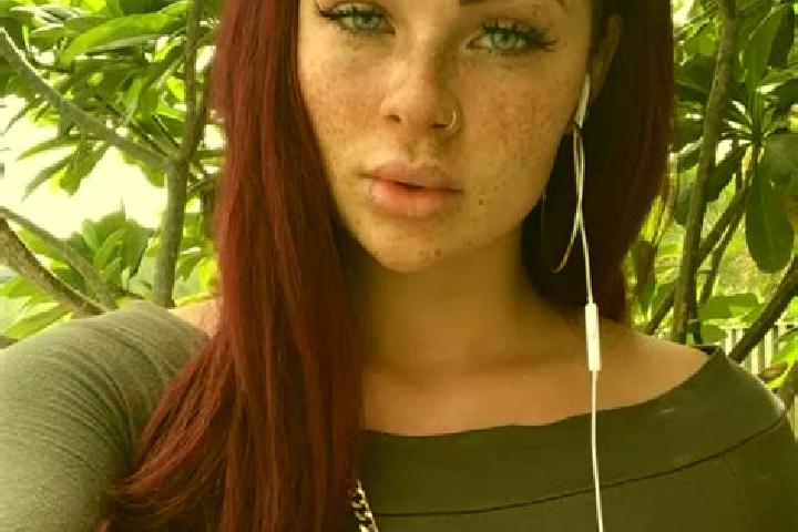Violet, 26, a red brown-eyed slavic companion based in El Penol. Offering 69, Fetish, A-Level. Available for incall and outcall, overnight bookings available.