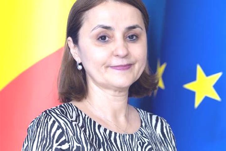 Violet, 26 — Escort in Alexandru Odobescu, Romania