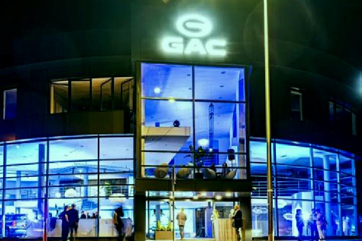 Violet, 26 — Escort in Gac, Poland