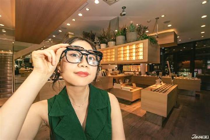 Violet, 26 — Escort in Miaojia, China