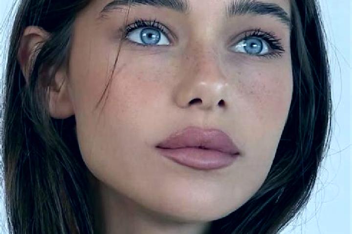 Violet, 27, a brunette brown-eyed mediterranean companion based in Borderes. Offering A-Level, Couples, Prostate Massage, Dinner Date. Available for incall a...