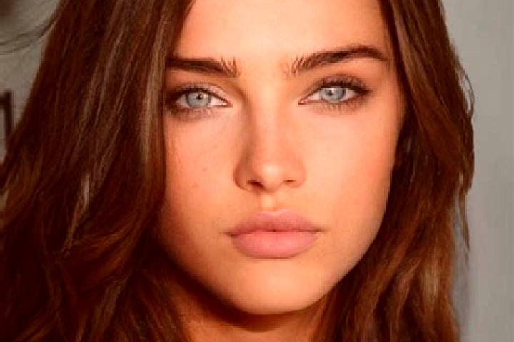 Violet, 27, a brunette grey-eyed caribbean companion based in Velo. Offering Dinner Date, GFE, OWO. Available for incall and outcall, overnight bookings avai...