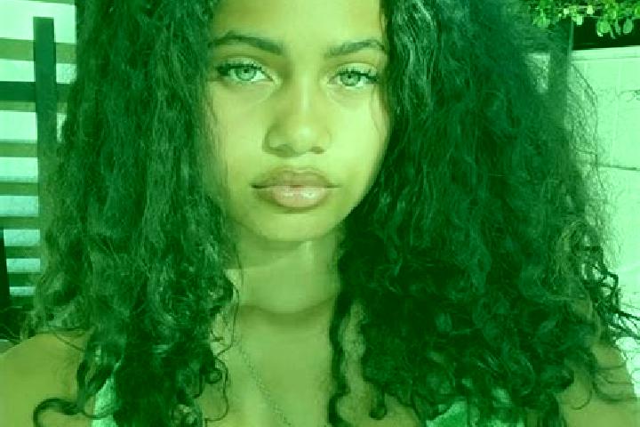 Violet, 27, a red green-eyed mixed companion based in Zurce. Offering Massage, Overnight, CIM. Available for incall and outcall, overnight bookings available.