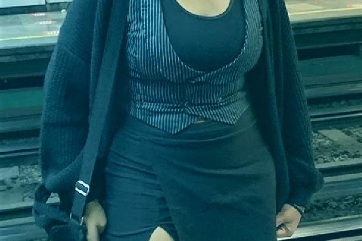 Violet, 27 — Escort in Hayrenyats, Armenia
