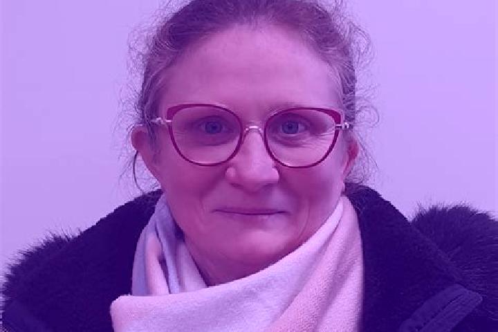 Violet, 27 — Escort in Heugleville-sur-Scie, France