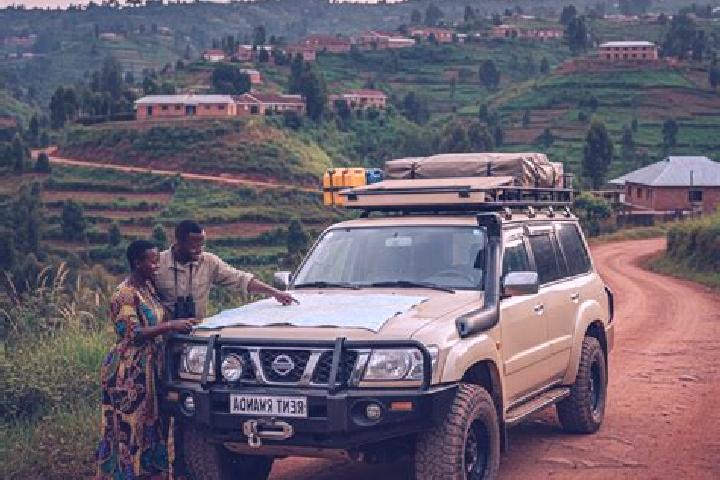 Violet, 27 — Escort in Isineti, Kenya