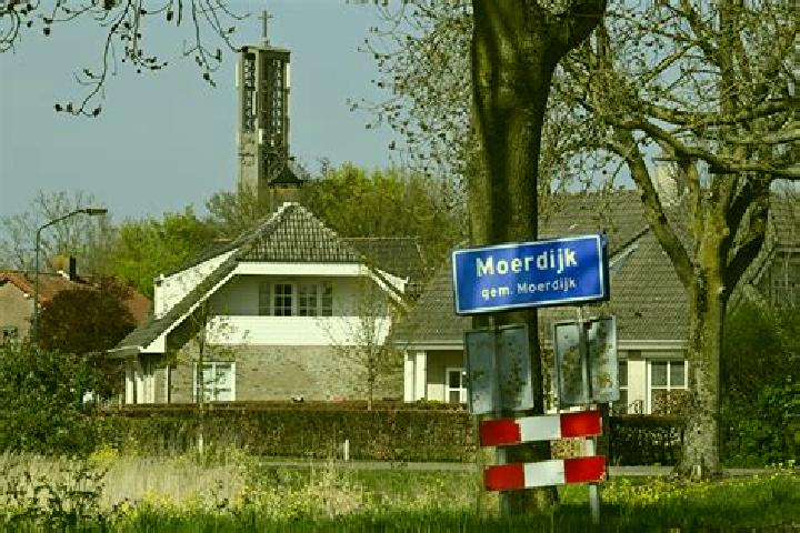 Violet, 27 — Escort in Moerdijk, Netherlands