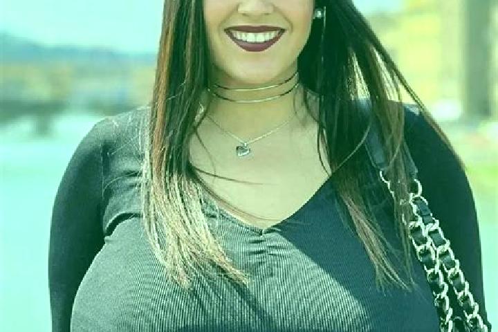 Violet, 27 — Escort in Vilena, Spain
