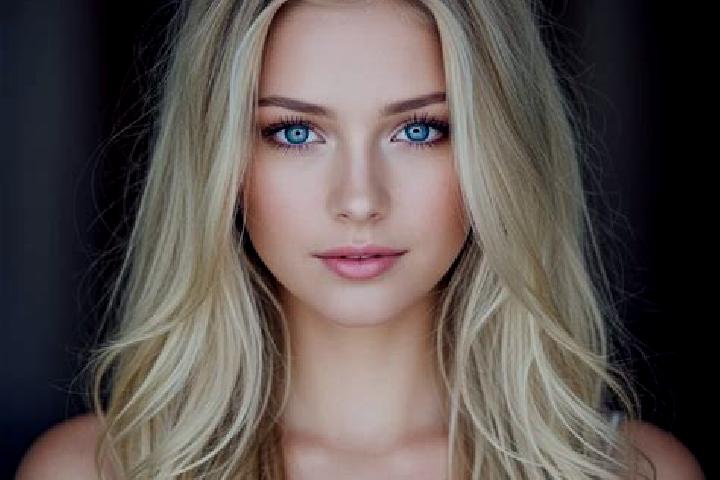 Violet, 28, a blonde brown-eyed mixed companion based in Mollepata. Offering GFE, CIM, Striptease, Prostate Massage. Available for incall and outcall, overni...