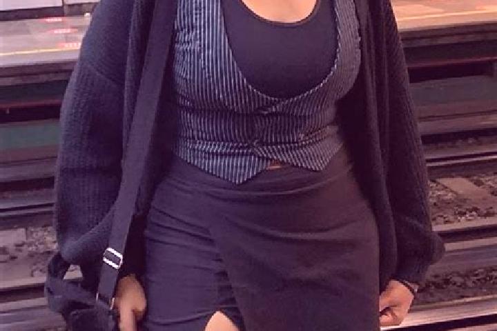 Violet, 28 — Escort in Canakoluk, Turkey