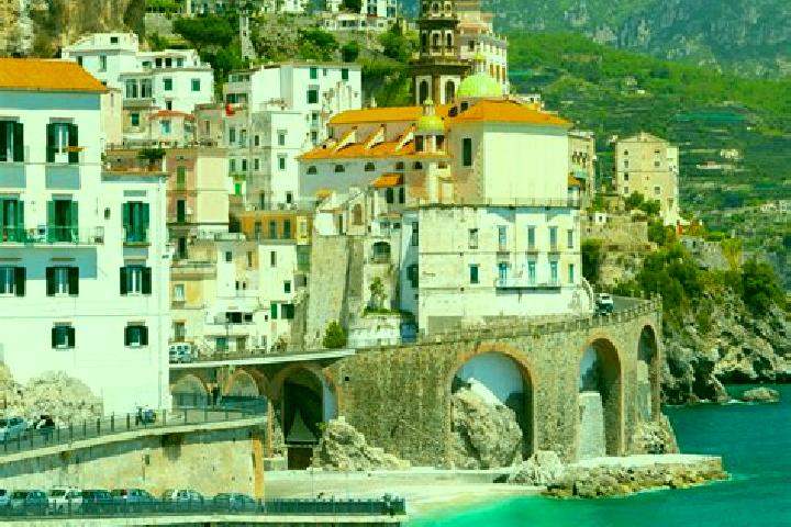Violet, 28 — Escort in Cirigliano, Italy