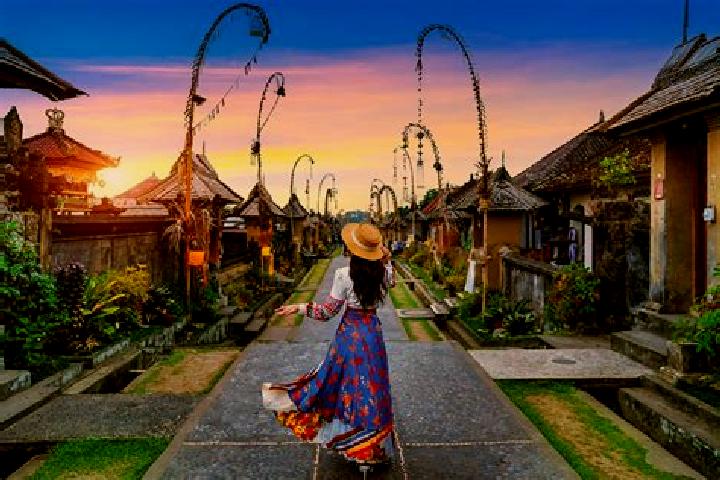 Violet, 28 — Escort in Muara Bulian, Indonesia
