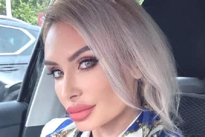 Violet, 28 — Escort in Urma, Russia