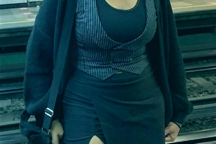 Violet, 29 — Escort in Camlik, Turkey