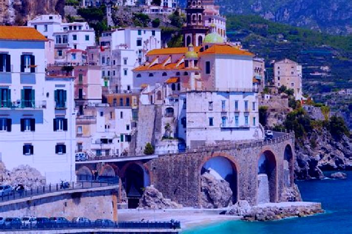 Violet, 29 — Escort in Iglesias, Italy