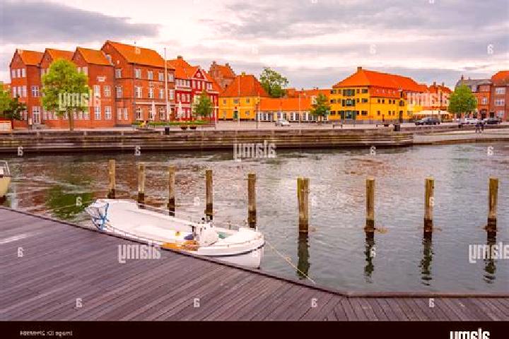Violet, 29 — Escort in Kerteminde, Denmark
