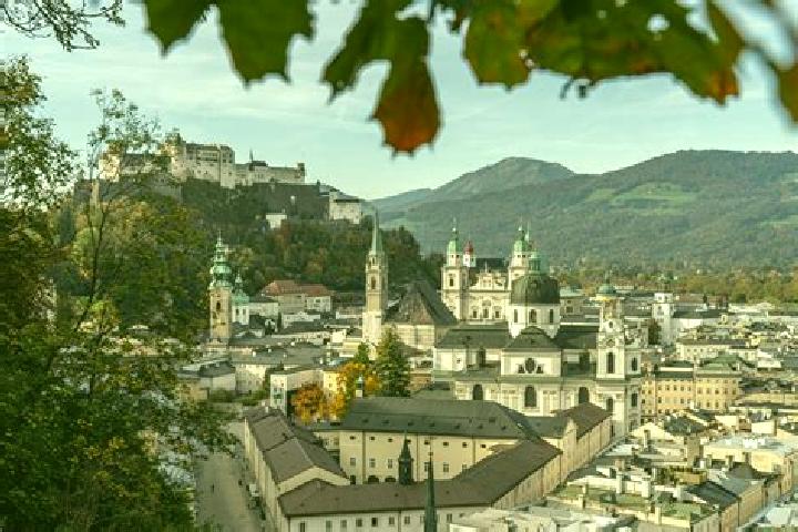 Violet, 29 — Escort in Kloster, Austria