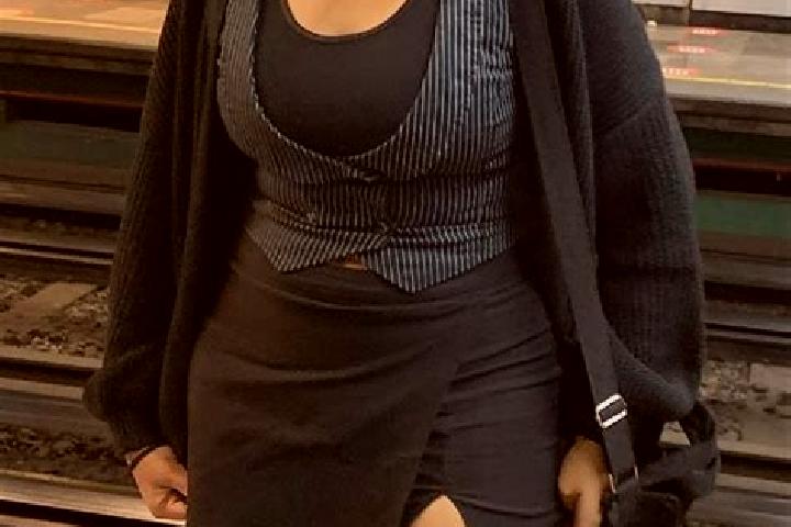 Violet, 29 — Escort in Koesbucagi, Turkey