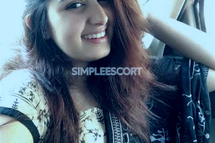 Violet, 29 — Escort in Koppal, India