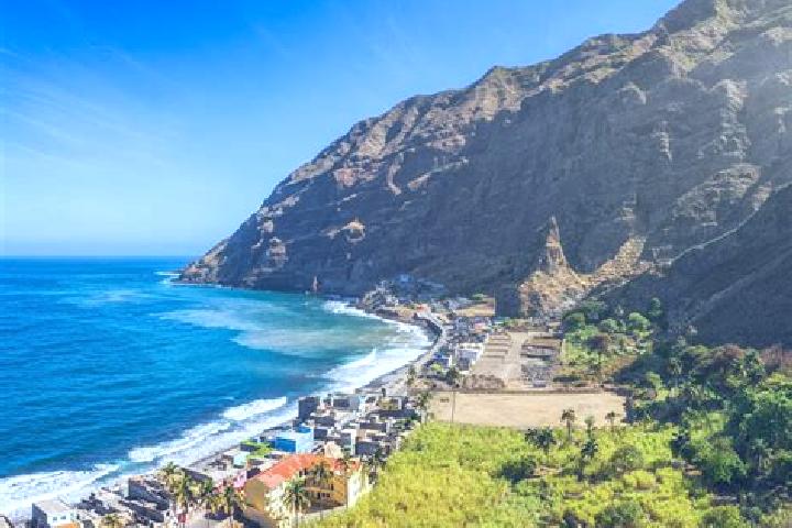 Violet, 29 — Escort in Pombas, Cape Verde