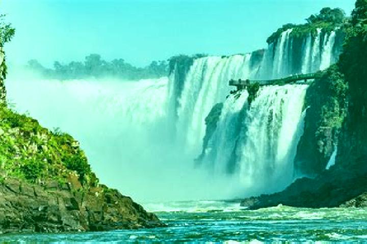 Violet, 29 — Escort in Quedas do Iguacu, Brazil