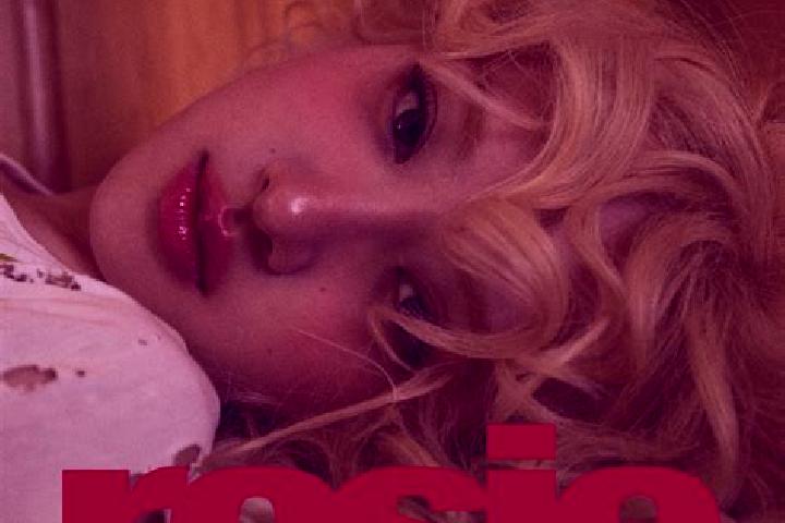 Violet, 29 — Escort in Rosia Jiu, Romania