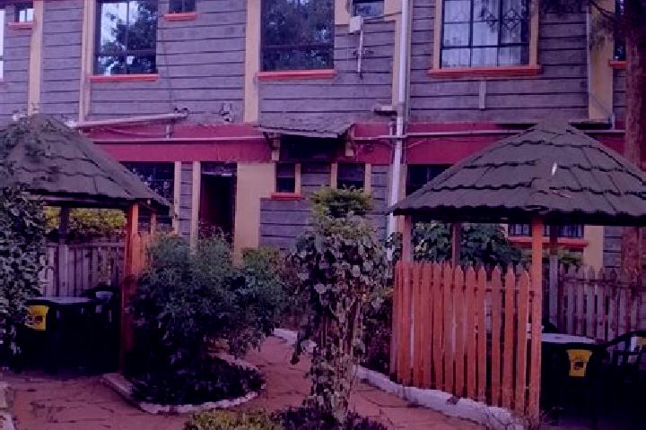 Violet, 29 — Escort in Wote, Kenya