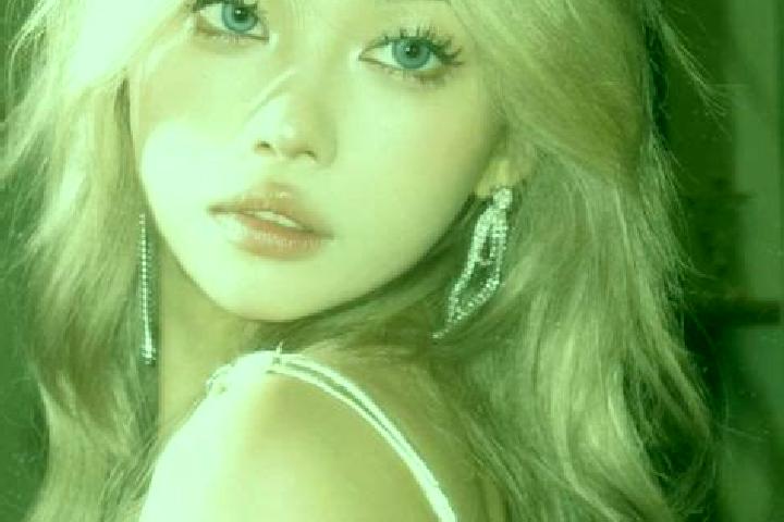 Violet, 30, a blonde blue-eyed asian companion based in Dalian. Offering Duos, Roleplay, GFE, Fetish, OWO. Available for incall and outcall, day and evening ...