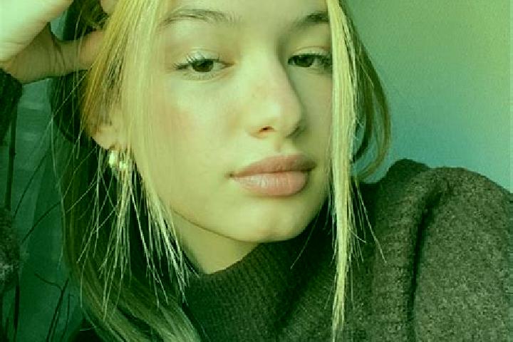 Violet, 30, a blonde brown-eyed mixed companion based in Koepenick. Offering Fetish, BDSM, Massage. Available for incall and outcall, overnight bookings avai...