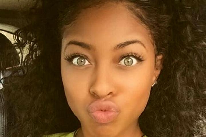 Violet, 30, a red green-eyed ebony companion based in Esperanza East. Offering Girlfriend Experience, Party Girl, A-Level, Tantra. Available for incall and o...