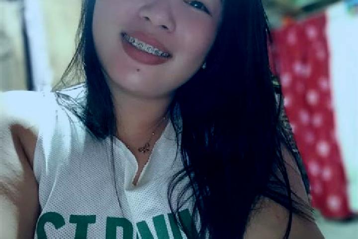 Violet, 30 — Escort in Cabugao, Philippines
