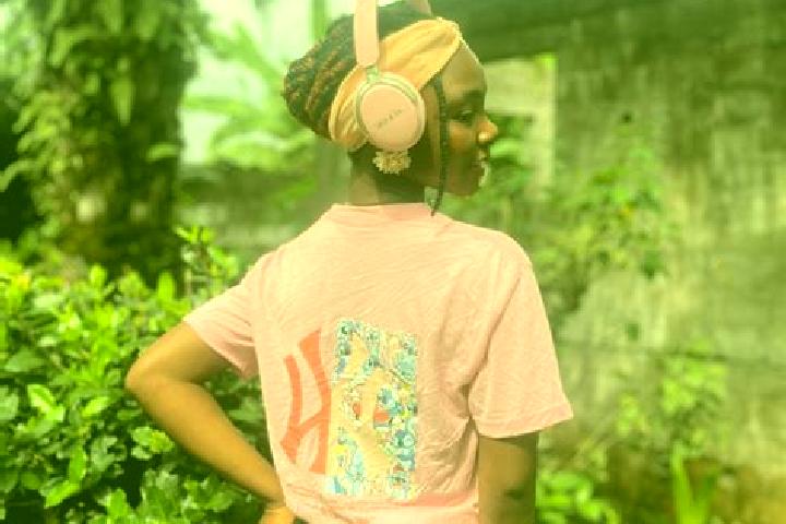 Violet, 30 — Escort in Kpor, Nigeria