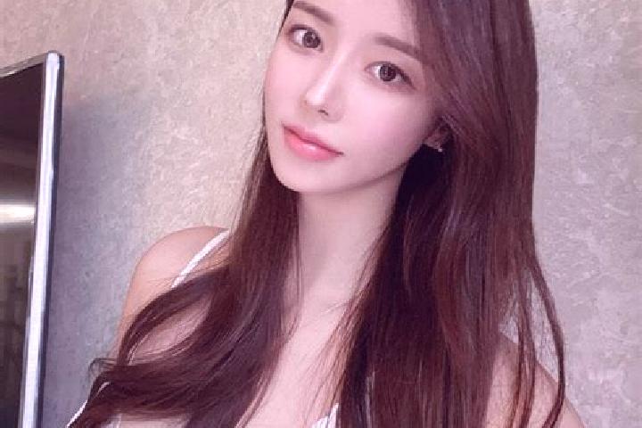 Violet, 30 — Escort in Liaotun, China