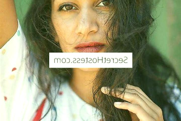 Violet, 31, a auburn amber-eyed indian companion based in Zandhoven. Offering 69, GFE, Prostate Massage, Fetish, Travel Companion. Available for incall and o...