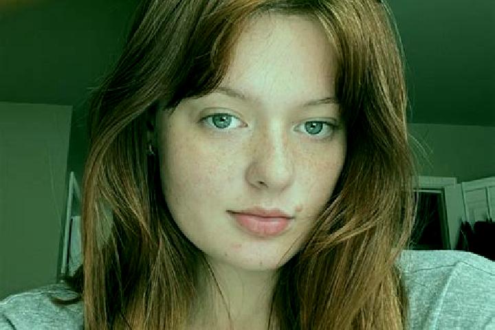 Violet, 31, a auburn blue-eyed mixed companion based in Agua Azul do Norte. Offering Duos, Couples, 69, A-Level, Travel Companion. Available for incall and o...