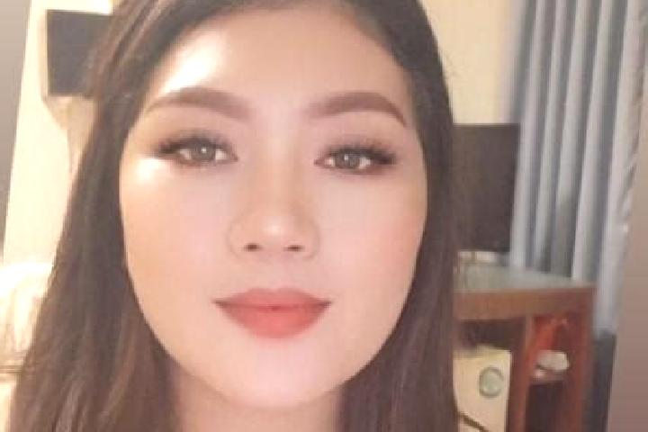 Violet, 31, a blonde amber-eyed asian companion based in University Downs. Offering Couples, Massage, Tantra, 69. Available for incall and outcall, day and e...