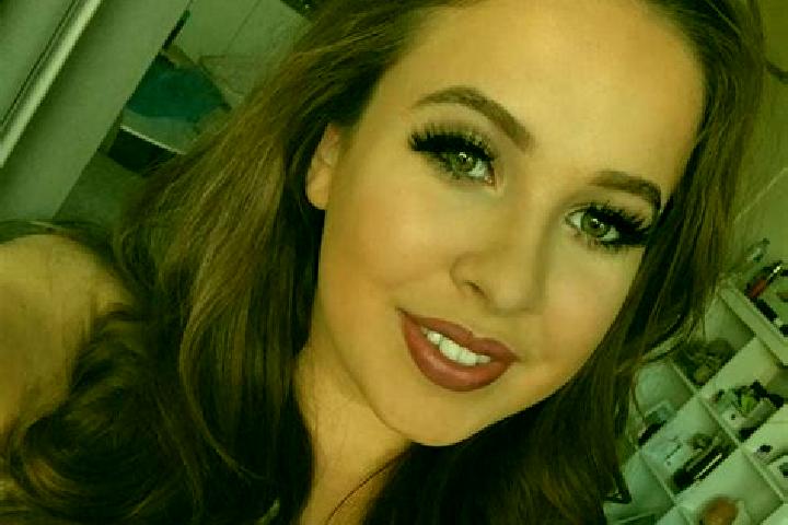 Violet, 31, a blonde dark-eyed middle eastern companion based in Besse-sur-Braye. Offering Party Girl, A-Level, Massage, Roleplay. Available for incall and o...