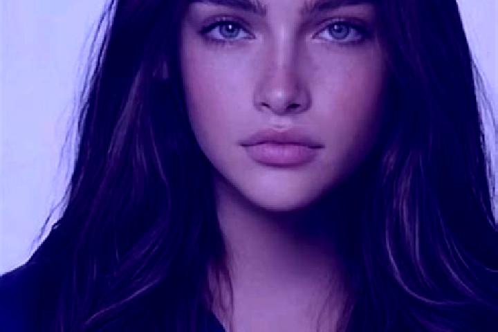 Violet, 31, a brunette blue-eyed european companion based in Santo Antonio do Pinhal. Offering Erotic Massage, Domination, Roleplay, Massage. Available for i...