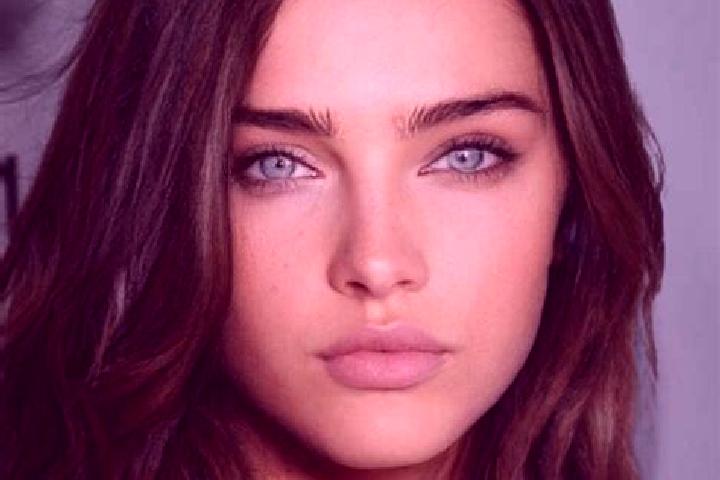 Violet, 31, a brunette green-eyed european companion based in Fatukanutu. Offering Domination, Couples, Roleplay, Deep French Kissing. Available for incall a...