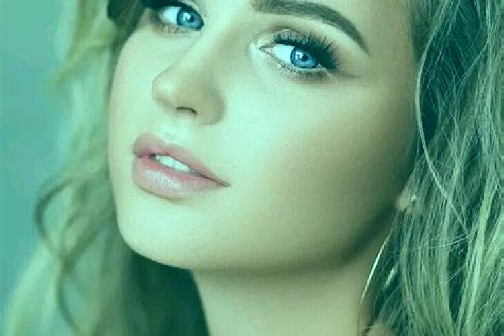 Violet, 31, a dark blonde blue-eyed mediterranean companion based in Krotoszyn. Offering Prostate Massage, Fetish, Girlfriend Experience, Tantra, Overnight. ...