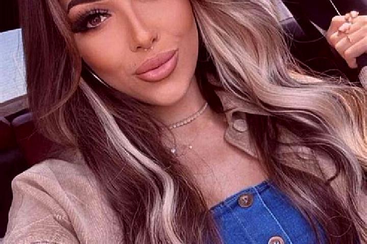 Violet, 31, a dark blonde brown-eyed european companion based in Mengyan. Offering Travel Companion, Striptease. Available for incall and outcall, day and ev...