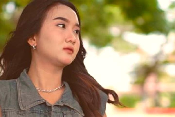 Violet, 31 — Escort in Bandilan Krajan, Indonesia