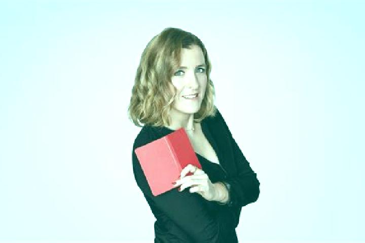 Violet, 31 — Escort in Compertrix, France