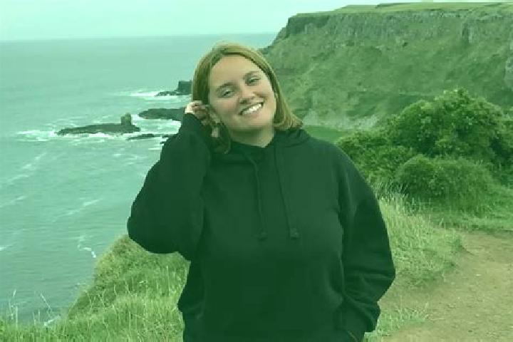 Violet, 31 — Escort in Loughlinstown, Ireland