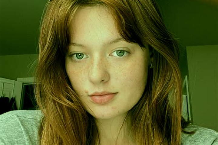 Violet, 32, a auburn grey-eyed mediterranean companion based in Bedenec. Offering Travel Companion, GFE, Couples. Available for incall and outcall, day and e...