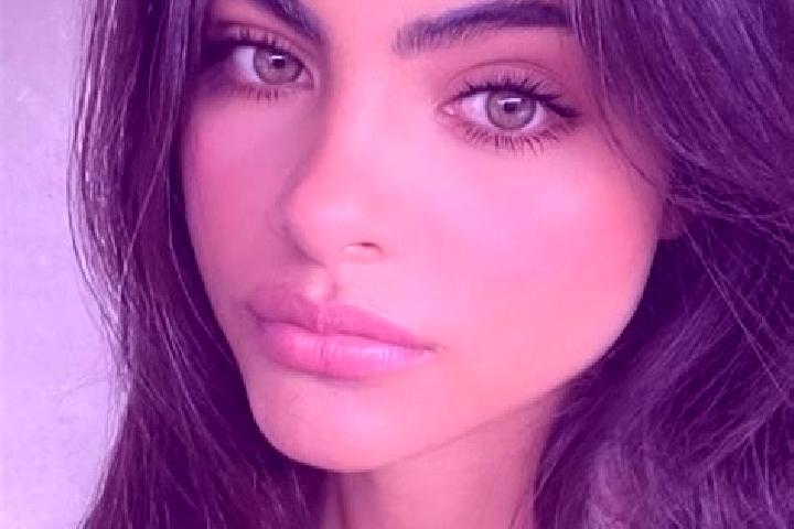 Violet, 32, a black hazel-eyed caucasian companion based in Kottapalli. Offering Roleplay, Erotic Massage, Party Girl. Available for incall and outcall, over...