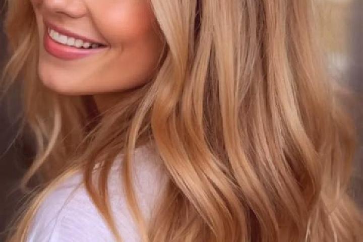 Violet, 32, a blonde hazel-eyed european companion based in Payathonzu. Offering Couples, OWO, Prostate Massage. Available for incall and outcall, day and ev...