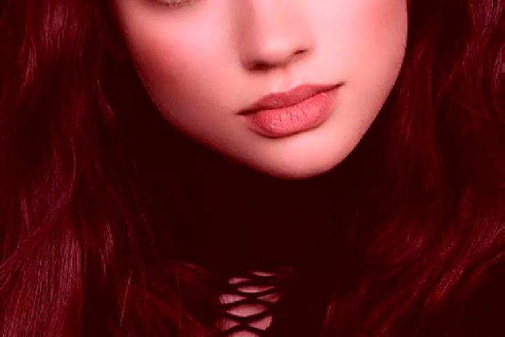 Violet, 32, a brunette dark-eyed european companion based in Bicester. Offering 69, OWO, Deep French Kissing. Available for incall and outcall, day and eveni...