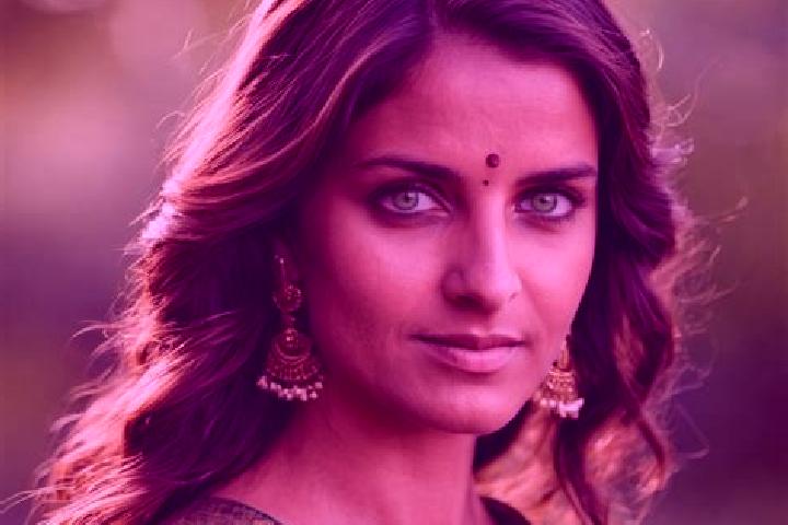 Violet, 32, a brunette green-eyed indian companion based in Cranendonck. Offering Roleplay, Domination, Duos. Available for incall and outcall, overnight boo...